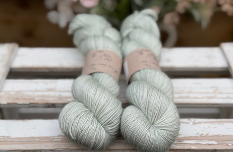 Titus 4ply in Silver Birch (Dyelot 220726)