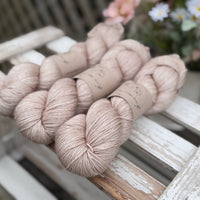 Rosedale 4ply in Stonecrop (Dyelot 040826)