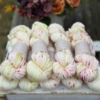 Pendle Chunky in Leaves and Petals (Dyelot 151026)