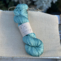 Titus 4ply in Waterfall (Dyelot 030226)