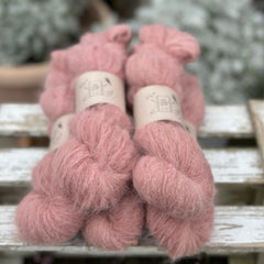 Lowther Lace in Briar Rose (Dyelot 060325)