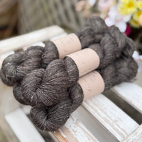 Keld Fingering in Charcoal (Dyelot 020826)