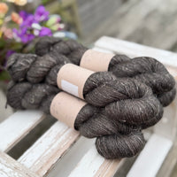 Keld Fingering in Charcoal (Dyelot 020826)
