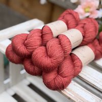 Titus 4ply in Red Kite (Dyelot 220726)