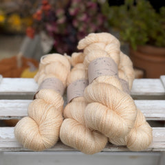 Titus Lace in Whispering Grass (Dyelot 230926)