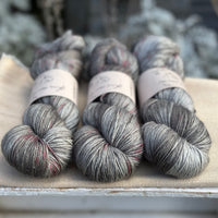 Titus 4ply in A Murder Of Crows (Dyelot 030226)
