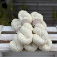 Pendle Sport in Natural (Dyelot 170926)