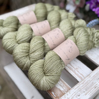Rosedale 4ply in Coppice (Dyelot 040826)