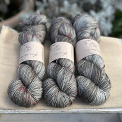Titus 4ply in A Murder Of Crows (Dyelot 030226)
