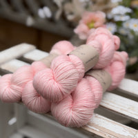 Titus 4ply in Geum (Dyelot 220726)