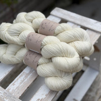 Pendle Sport in Natural (Dyelot 170926)