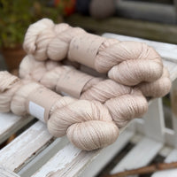 Titus Lace in Driftwood (Dyelot 230926)