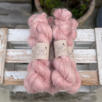 Eldwick Lace in Rambling Rose (Dyelot )