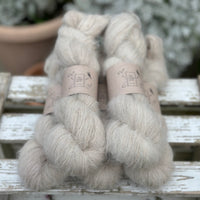 Lowther Lace in Stone (Dyelot 060325)