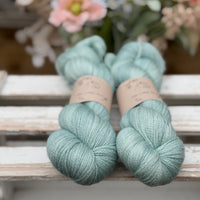 Titus Lace in Waterfall (Dyelot 240726)