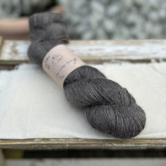 Coniston Fingering in Charcoal (Dyelot 110225)