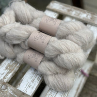 Lowther Lace in Stone (Dyelot 060325)