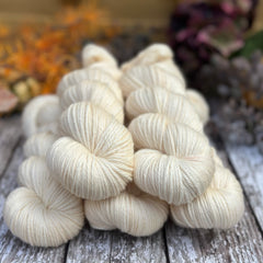 Pendle DK in Linen (Dyelot 271025)