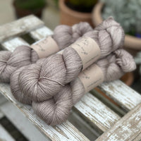 Titus 4ply in Bark (Dyelot 120325)