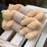 Brimham DK in Whispering Grass (dyelot 070426)