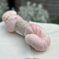 Rosedale 4ply in Geum (Dyelot 070425)