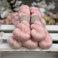 Coniston Fingering in Geum (Dyelot 090426)