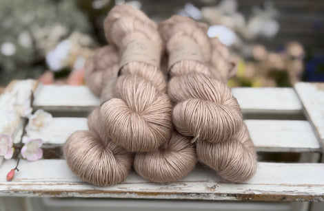 Coniston Fingering in Driftwood (Dyelot 090426)