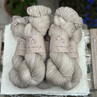 Rosedale 4ply in Stone (Dyelot 070425)