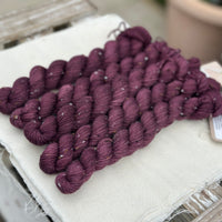 Keswick 4ply 20g Mini Skein in Black Magic Rose (Dyelot 170525)