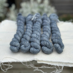 Rosedale 4ply 20g Mini Skein in Pennine Mist (Dyelot 170425)