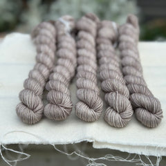Rosedale 4ply 20g Mini Skein in Bark (Dyelot 170425)