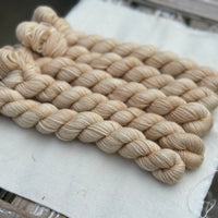Rosedale 4ply 20g Mini Skein in Whispering Grass (Dyelot 170425)