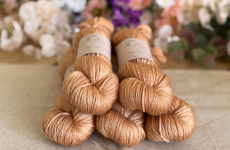 Titus DK in Falling Leaves (Dyelot 210426)