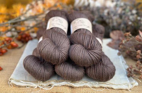 Oakworth DK in Compost (Dyelot 271125)