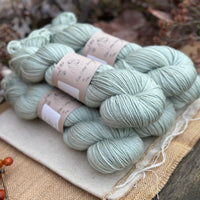 Oakworth DK in Silver Birch (Dyelot 271125)