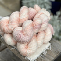 Brimham 4ply in Straw Daisy (Dyelot 060525)