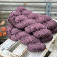 Brimham DK in Black Magic Rose (dyelot 161225)