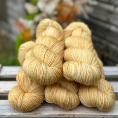 Brimham DK in Sand (dyelot 161225)