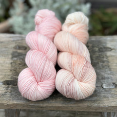 Skein pair: hand dyed Brimham 4ply yarn - Geum and Straw Daisy