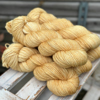 Brimham DK in Sand (dyelot 161225)