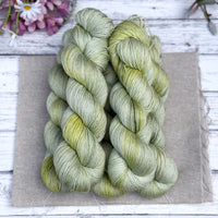 Titus 4ply in Swaledale Meadows (Dyelot 070526)