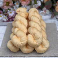 Titus 4ply in Dahlia (Dyelot 070526)