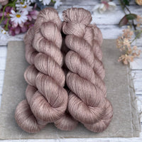 Titus 4ply in Smoky Taupe (Dyelot 070526)