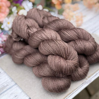 Titus 4ply in Compost (Dyelot 070526)