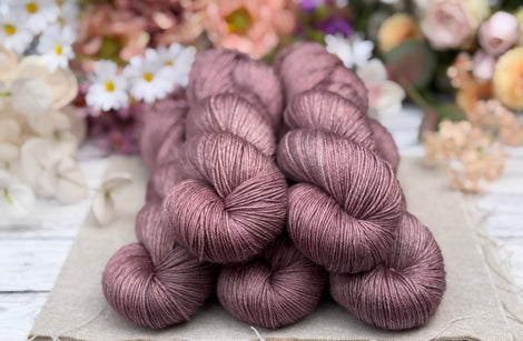Titus 4ply in Heliotrope (Dyelot 070526)