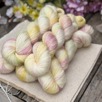 Keld Fingering in Cottage Garden (Dyelot 210526)