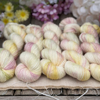 Keld Fingering in Cottage Garden (Dyelot 210526)