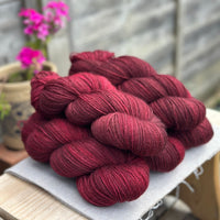 Tempo 4ply in Dyepot Luck (dyelot 240525)