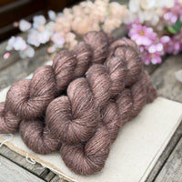 Keld Fingering in Clay (Dyelot 210526)