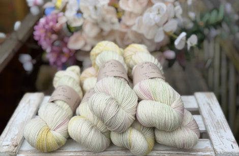 Rosedale 4ply in Cottage Garden (Dyelot 220526)